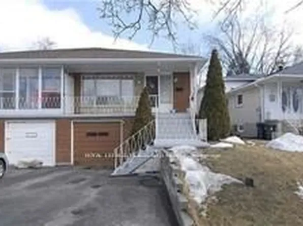 95 Pineway Blvd, Toronto, ON M2H 1A7