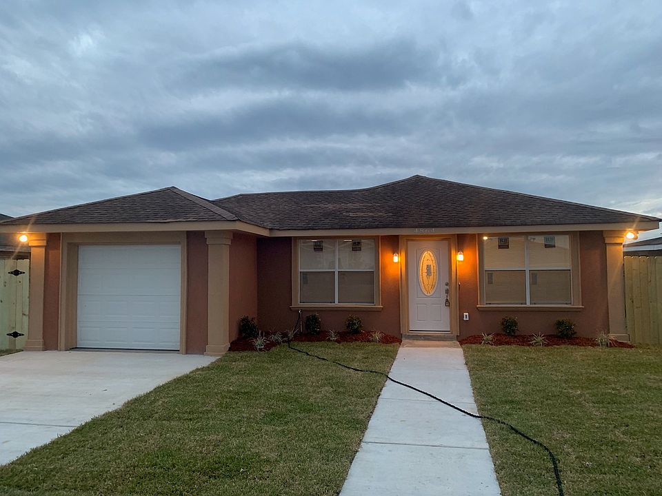 1st image of 4864 Brittany Ct