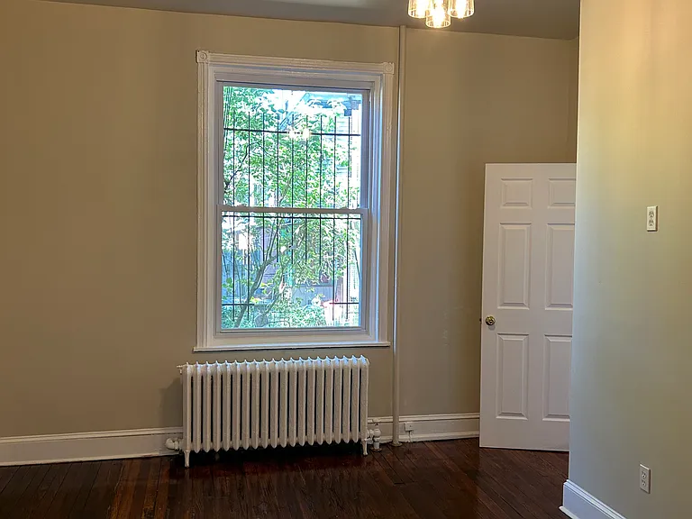 4605 Springfield Ave #1R — Photo 29