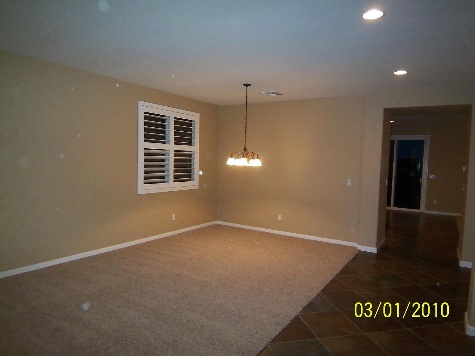 5 bed, 3.5 bath, 3567 sqft, $3,800 — Photo 2