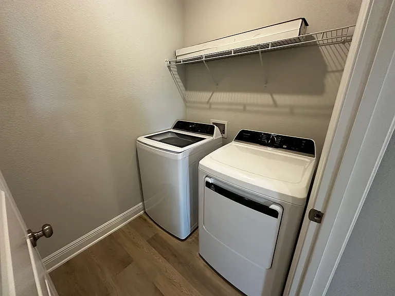 10162 Lamonica Ln — Photo 27