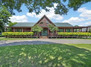 2270 Mitchell Rd, Krum, TX 76249
