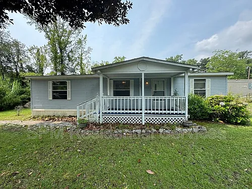 1227 Village Rd Photo 1