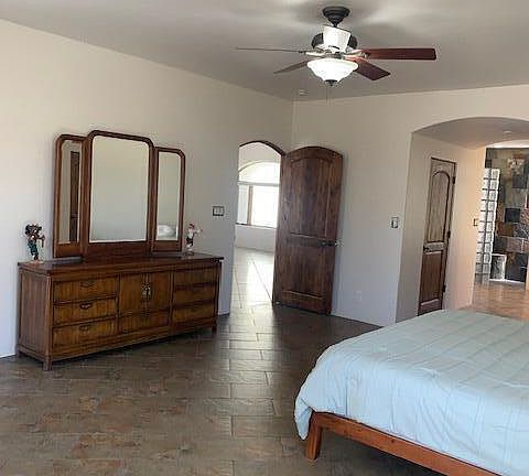 5th image of 4 Mount Olympus Rd