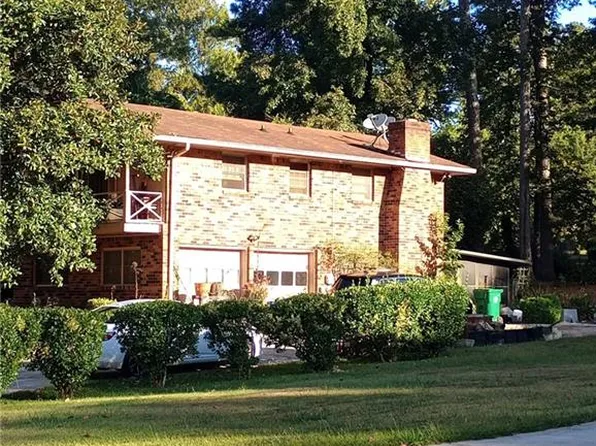 3076 Briarleaf Dr, Decatur, GA 30034