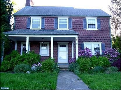 1st image of 23 Dogwood Dr