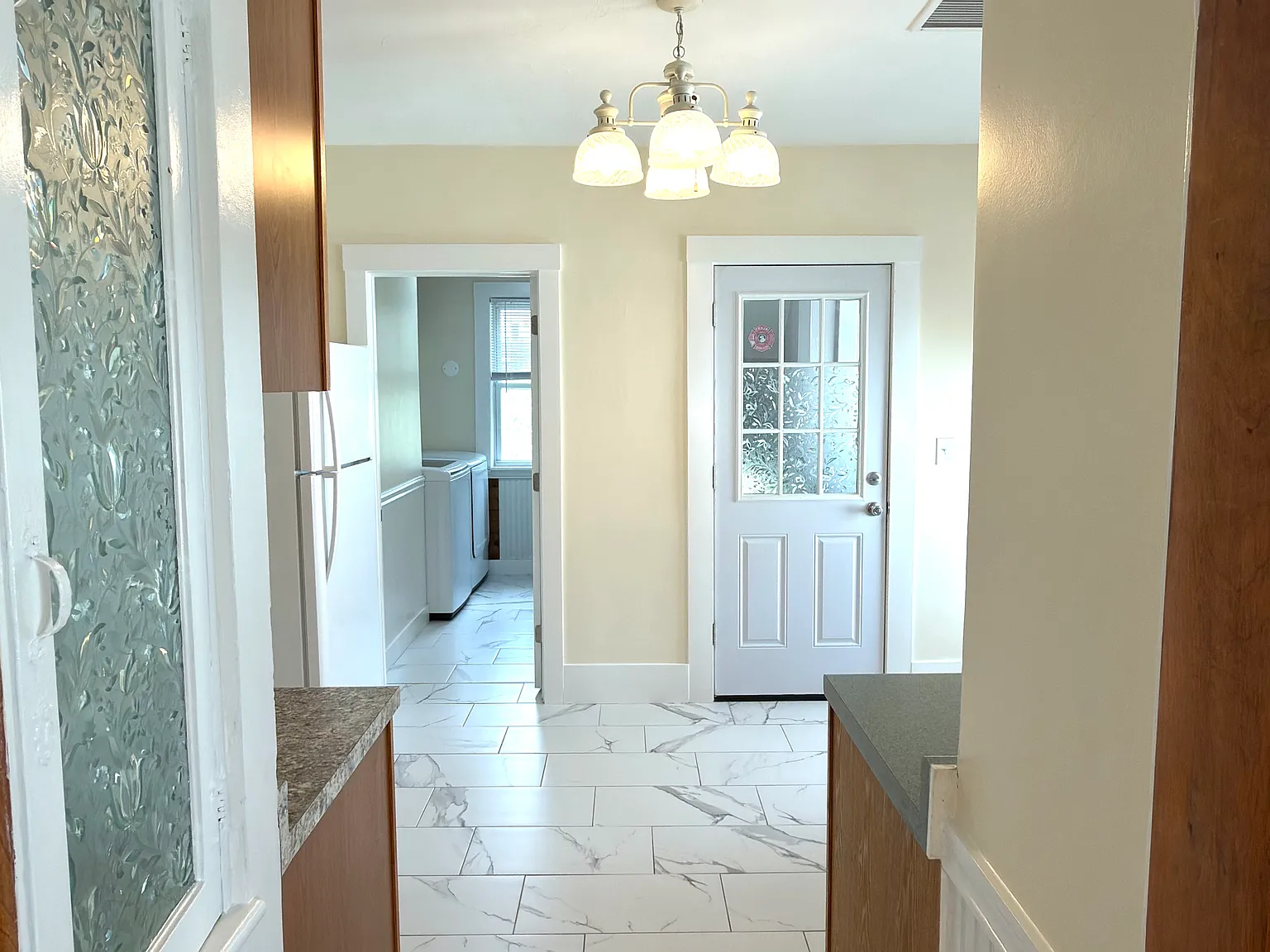 3 bed, 1100 sqft, $2,000 — Photo 4