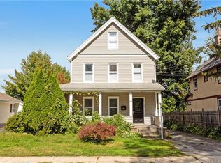 68 Leonard St, Stamford, CT 06906