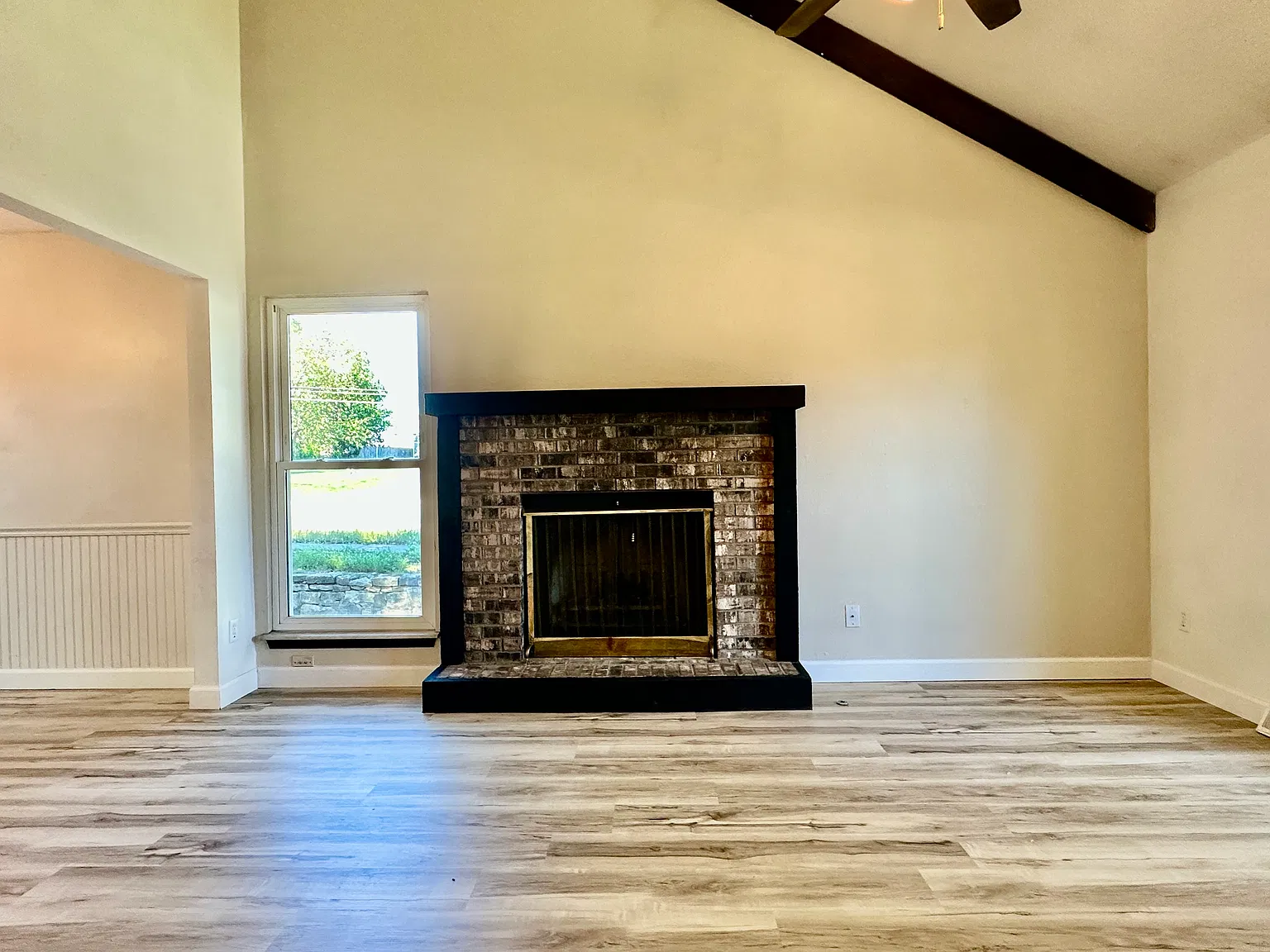 3 bed, 1299 sqft, $1,770 — Photo 3