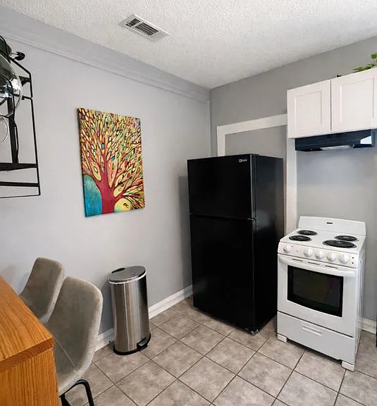 2702 Felicity St #4 — Photo 9