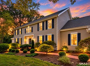 32 Sail Harbour Drive, New Fairfield, CT 06812