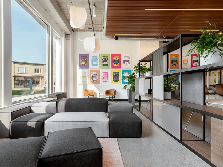 Lounge / Work Space in Entertainment Lobby
