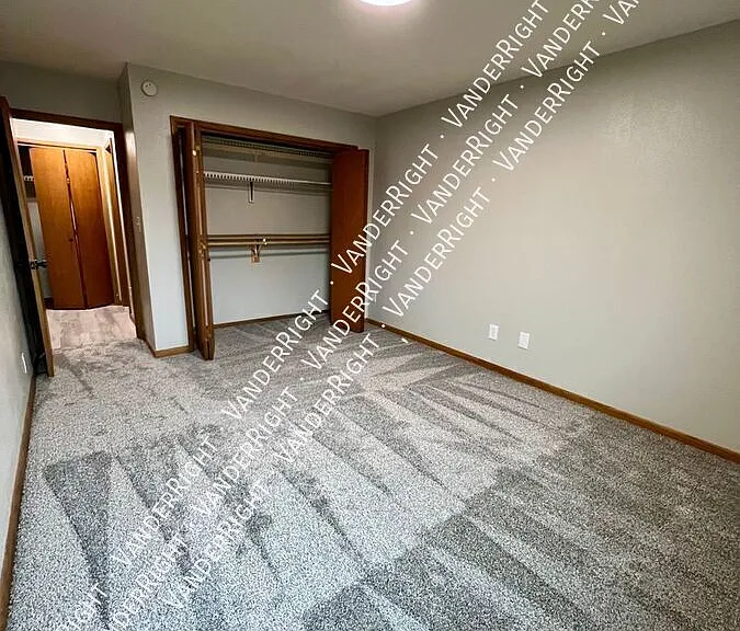 Carriage Hills Apartments — Photo 47