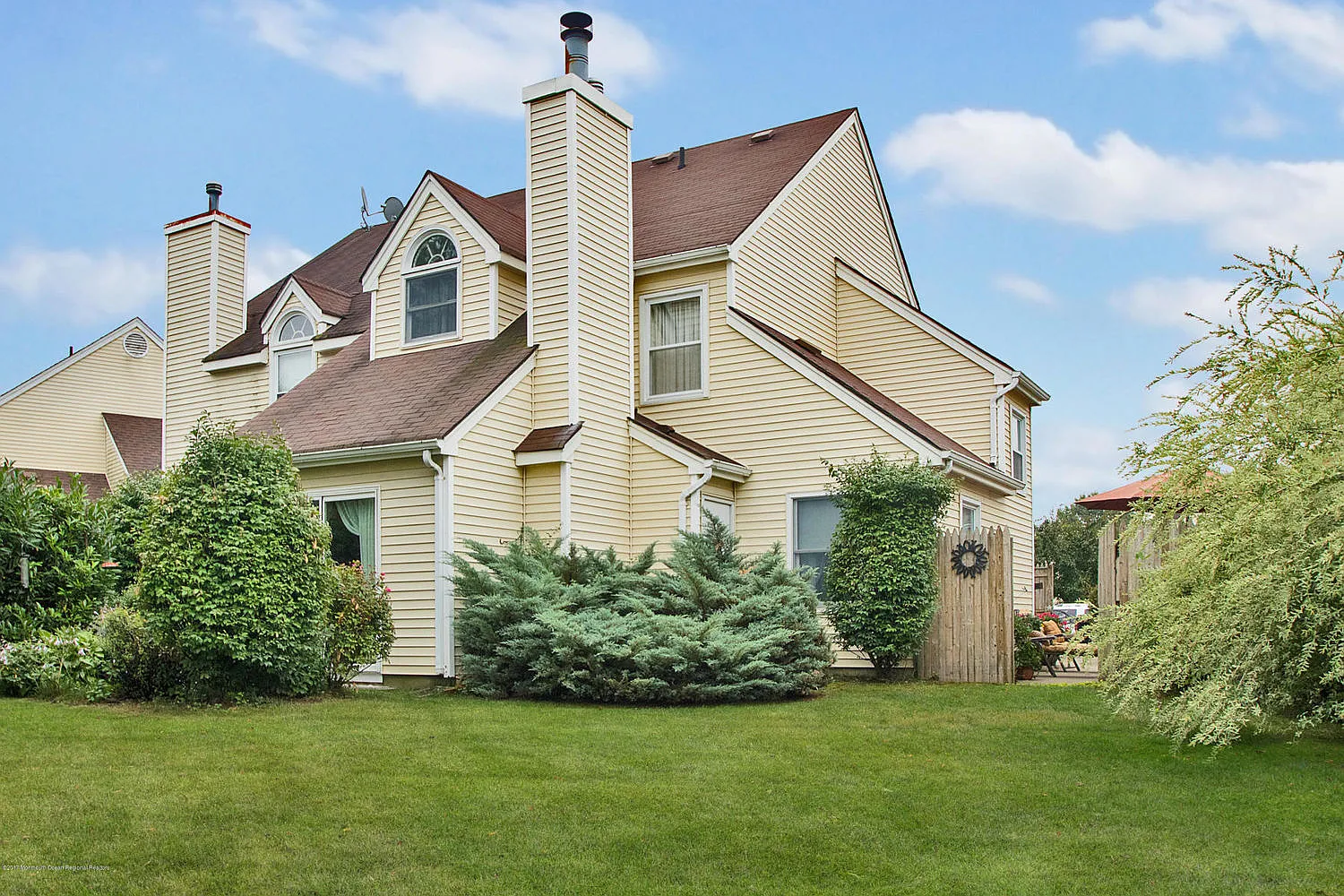 5 Hawthorne Ct photo 1