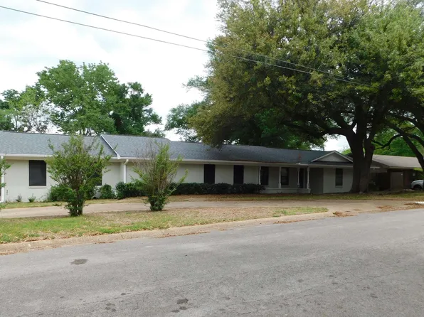 908 Kelly St, Jacksonville, TX 75766