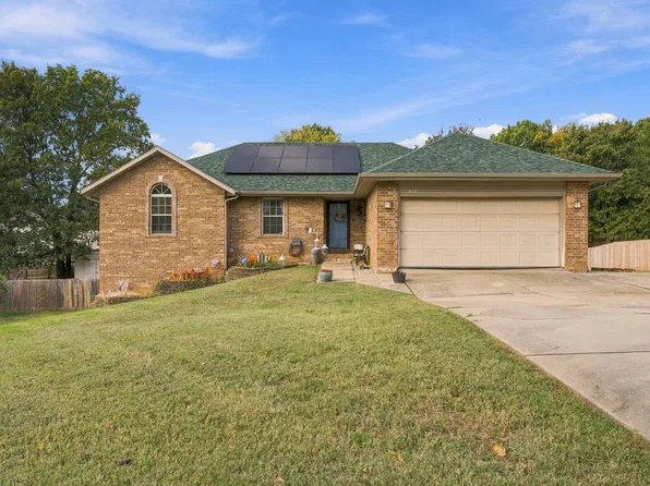 823 S Pershing Street, Willard, MO 65781