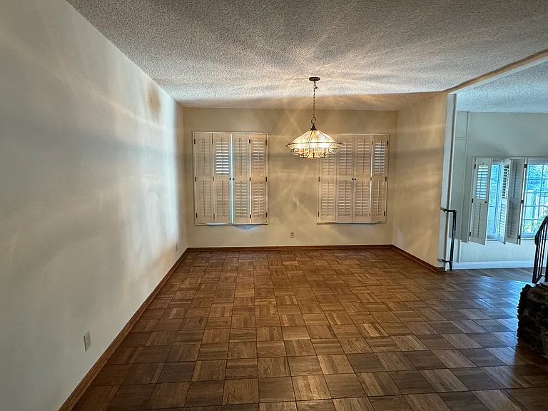 356 Winslow Ave — Photo 10