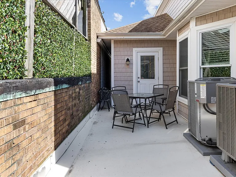 5123 Ventnor Ave #B — Photo 51