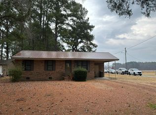 404 Clemmons St, Roper, NC 27970