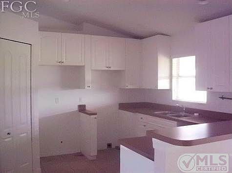 4th image of 5524 Beauty St