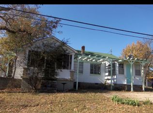 1802 W Pyburn St, Pocahontas, AR 72455