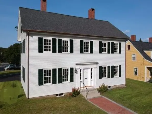 21 Academy Street, Hallowell, ME 04347