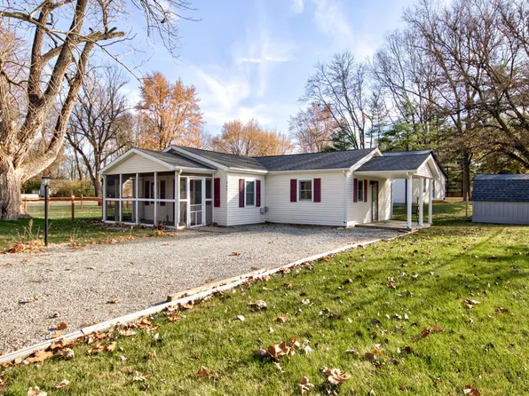 442 N Manifold St, Ingalls, IN 46048