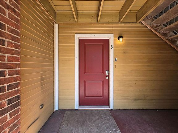 3rd image of 4304 Duval Rd #78759