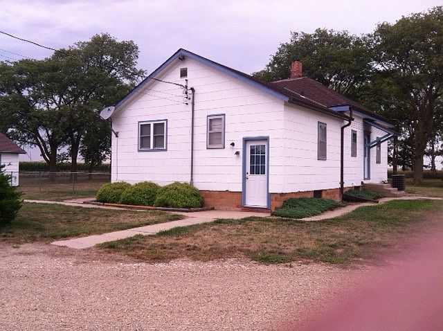 2nd image of 32380 Road S