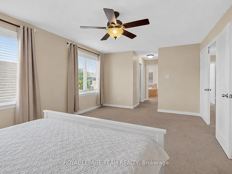 314 W Ridge Dr — Photo 19