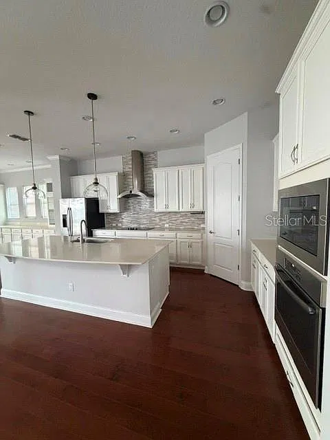 4 bed, 3.0 bath, 3011 sqft, $4,400 — Photo 4