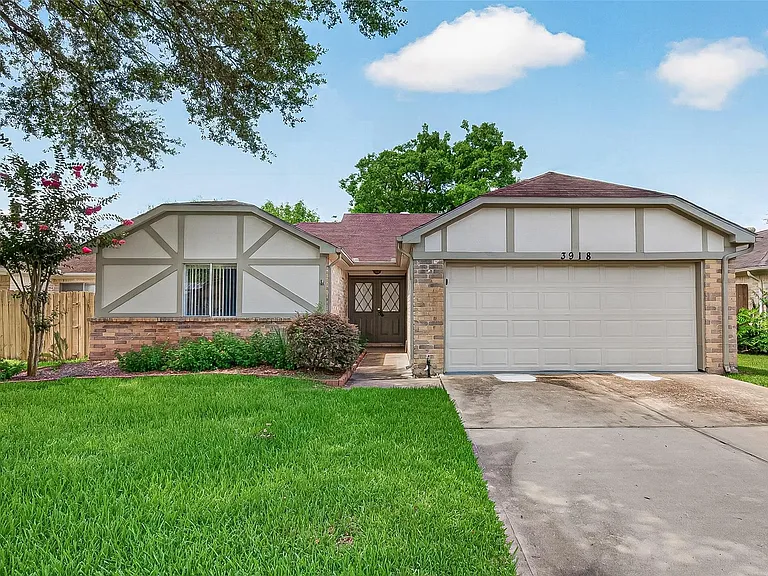 3918 Mill Rock Cir — Photo 1