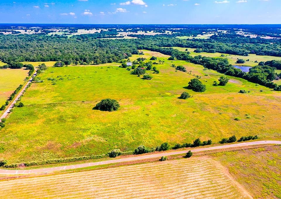 2 County Road 222, Schulenburg, TX 78956 MLS 22188181 Zillow