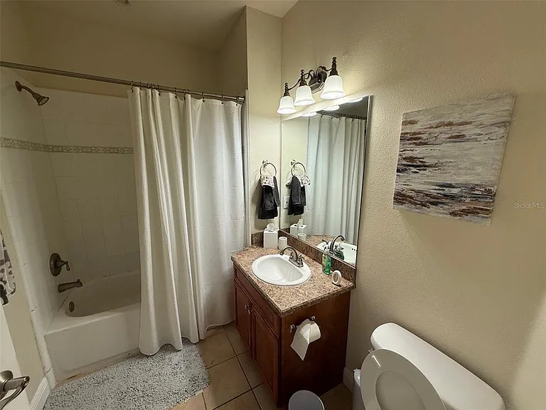 1500 NW 4th Ave #210 — Photo 5
