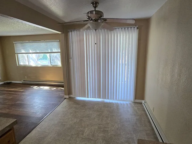 1715 Center Ave #15 — Photo 70