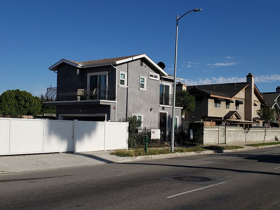 1st image of 8444 De Soto Ave