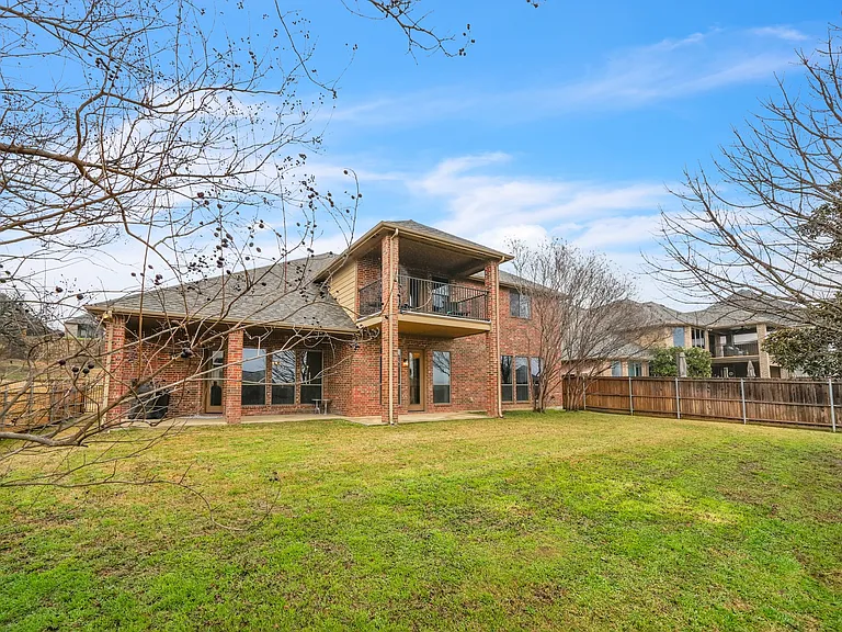 5048 Exposition Way — Photo 43