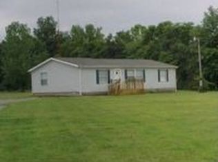4081 W Thomastown Rd, Scottsburg, IN 47170