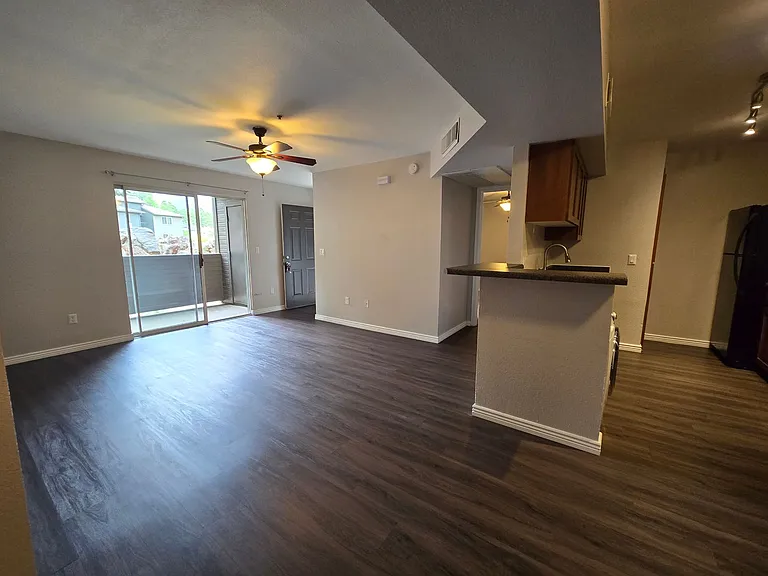 1385 W University Ave #12-195 — Photo 31