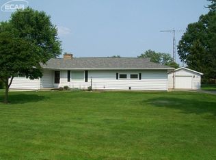 262 Raleigh Pl, Lennon, MI 48449