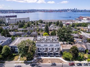 433 E 3rd St #103, North Vancouver, BC V7L1G3