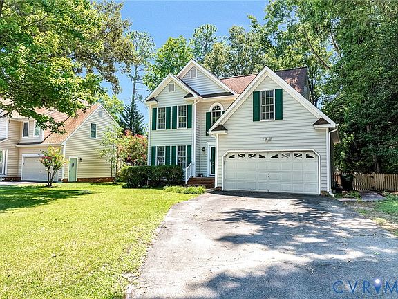3rd image of 9409 Windsor Shade Dr