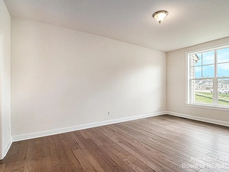 3343 Roseford Blvd — Photo 16