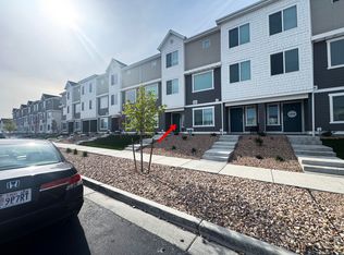 889 E Seaside St, Saratoga Springs, UT 84045
