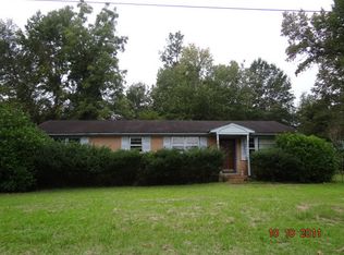 302 Toccoa, Bishopville, SC 29010
