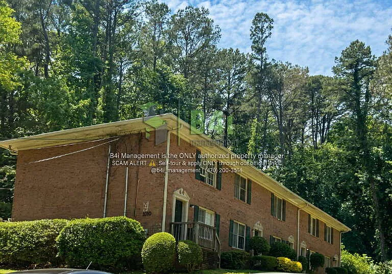 1010 Sexton Dr — Photo 3