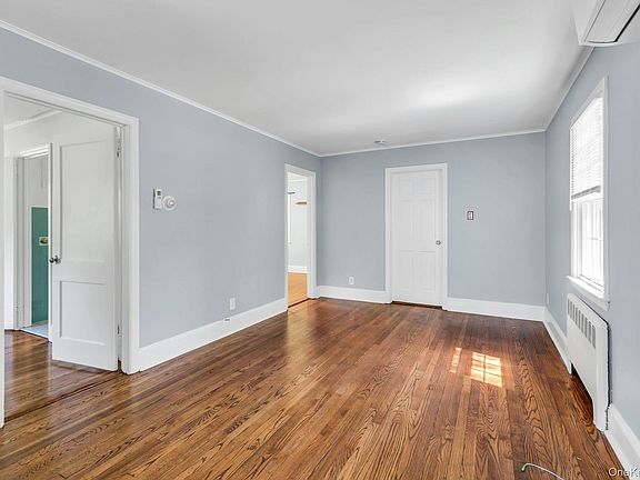 5th image of 15 Cherry Ln