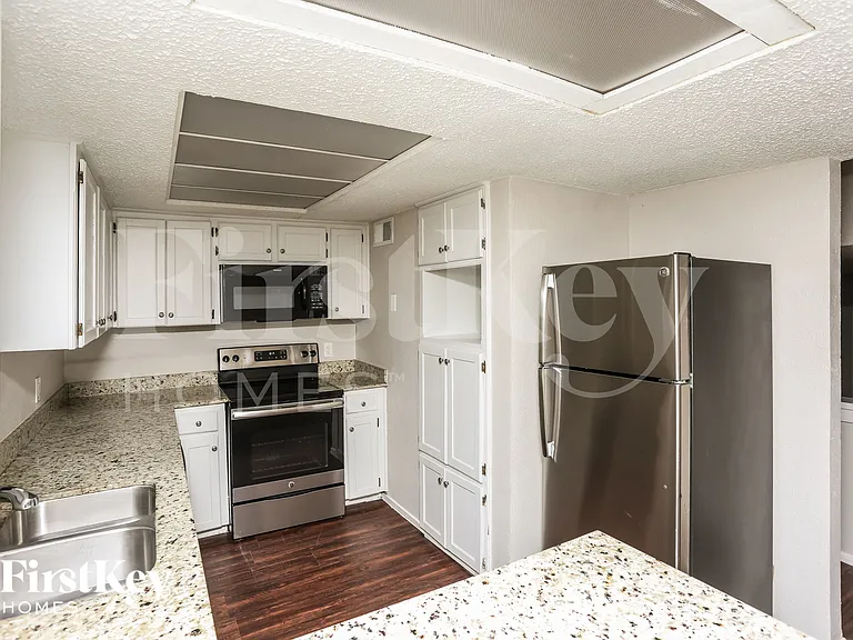 9125 Shawnee Trl — Photo 6