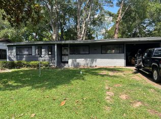 2937 Angela Cir, Jackson, MS 39209