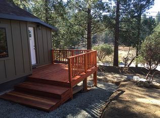 27020 Saunders Meadow Rd, Idyllwild, CA 92549